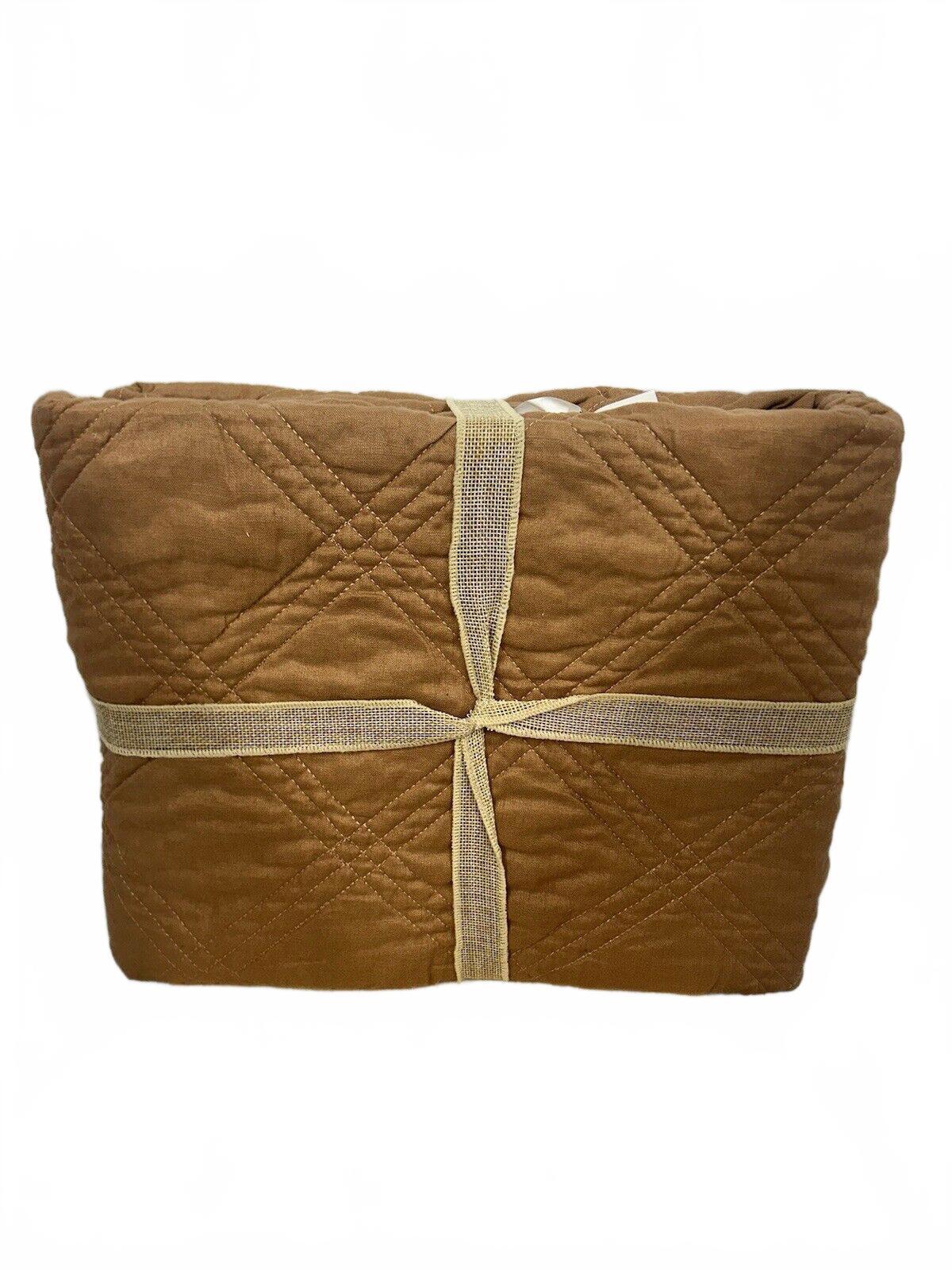 Levtex Home Sandstone French Flax Linen Full/Queen Quilt (88X92)