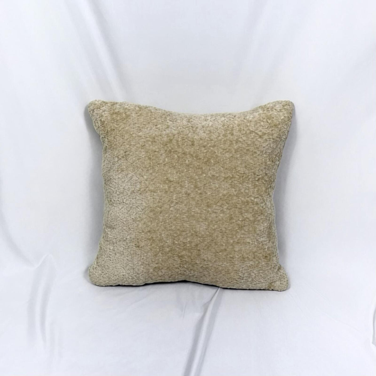 Beige Knit Decorative Pillow (22in x 22in)