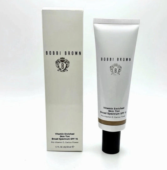 Bobbi Brown Vitamin Enriched Skin Tint SPF 15 (Golden 3)