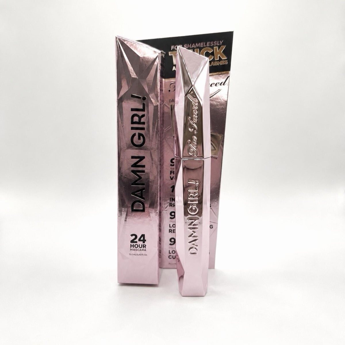 Too Faced Damn Girl! 24 Hour Mascara