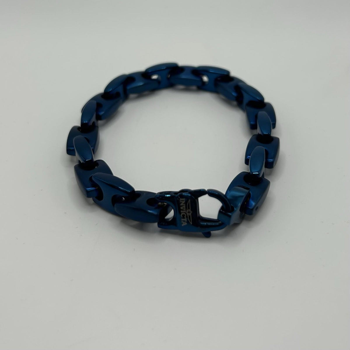 Invicta Jewelry Stainless Steel Modified Mariner Link Bracelet Blue 9.5
