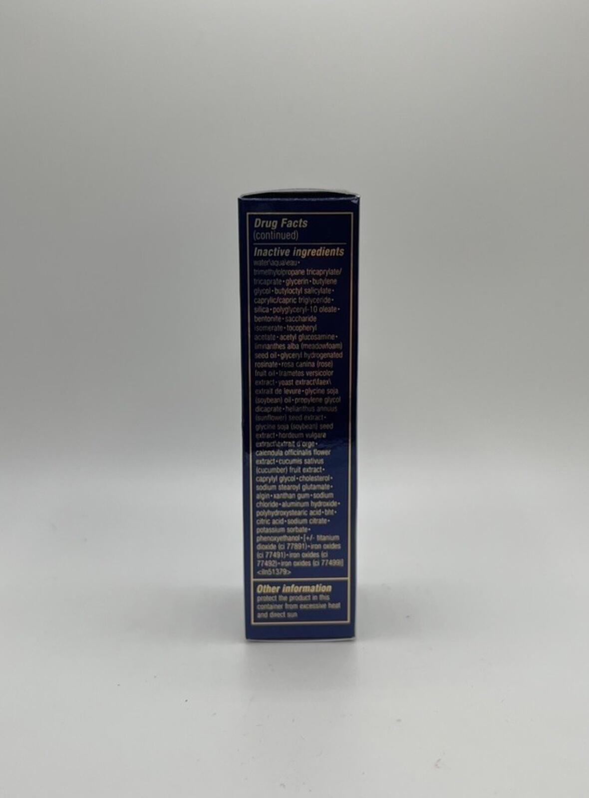 Estee Lauder Futurist Skin Tint Serum with Botanical Oil SPF 20 (6C1 Rich Cocoa)
