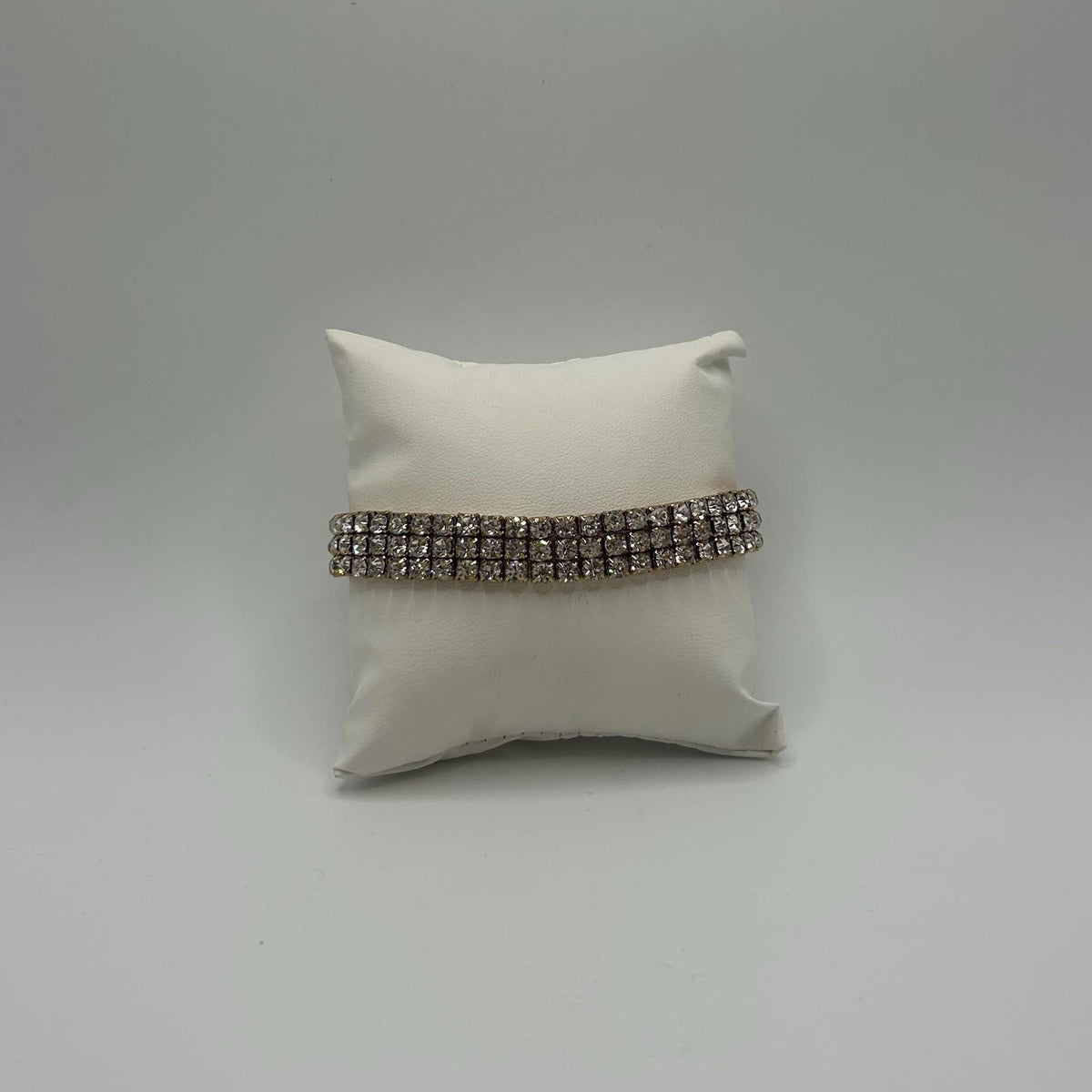 Lovita & Co. Gold Layered Stretchy Crystal Cuff Bracelet
