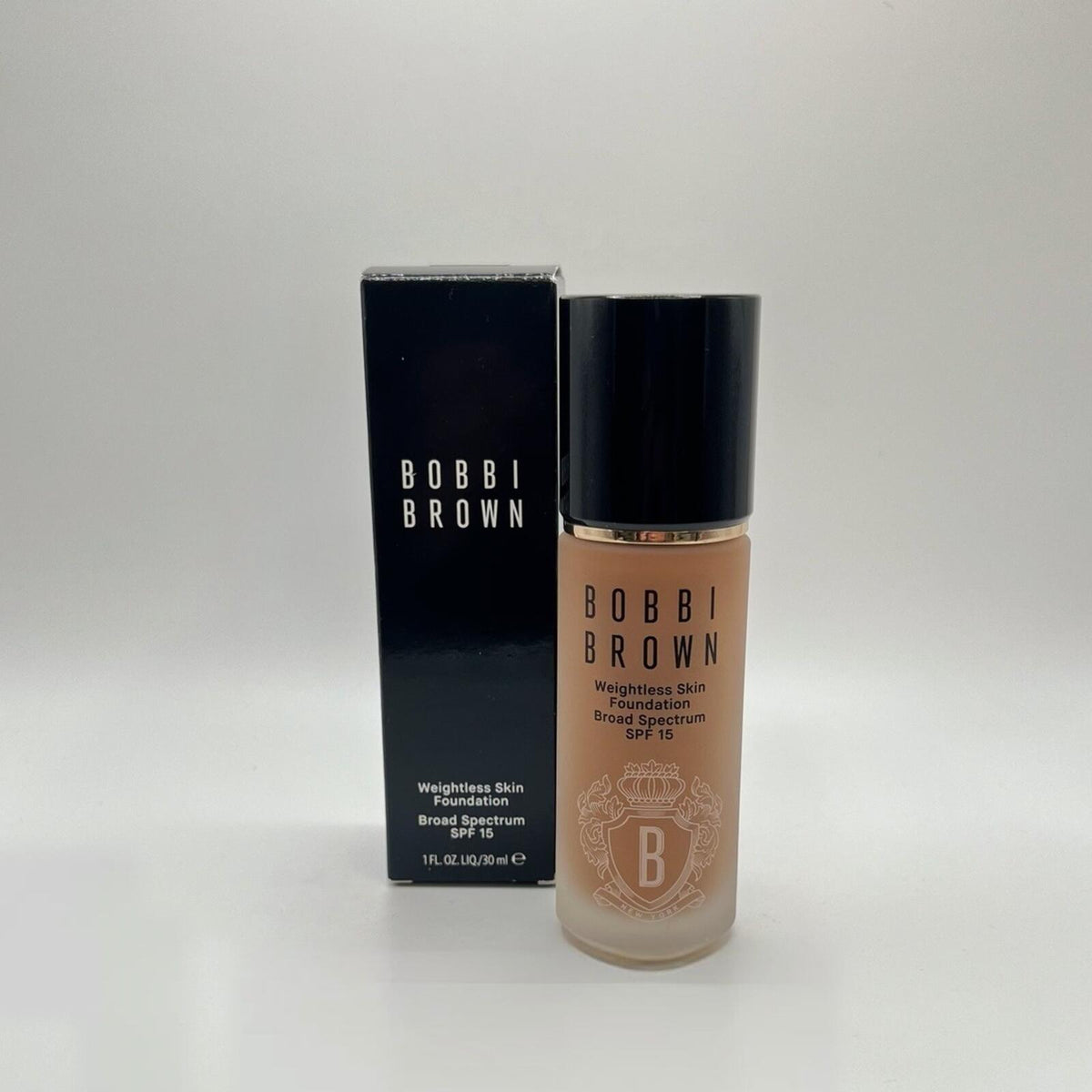 Bobbi Brown Weightless Skin Foundation SPF 15 (C-056 Cool Natural)