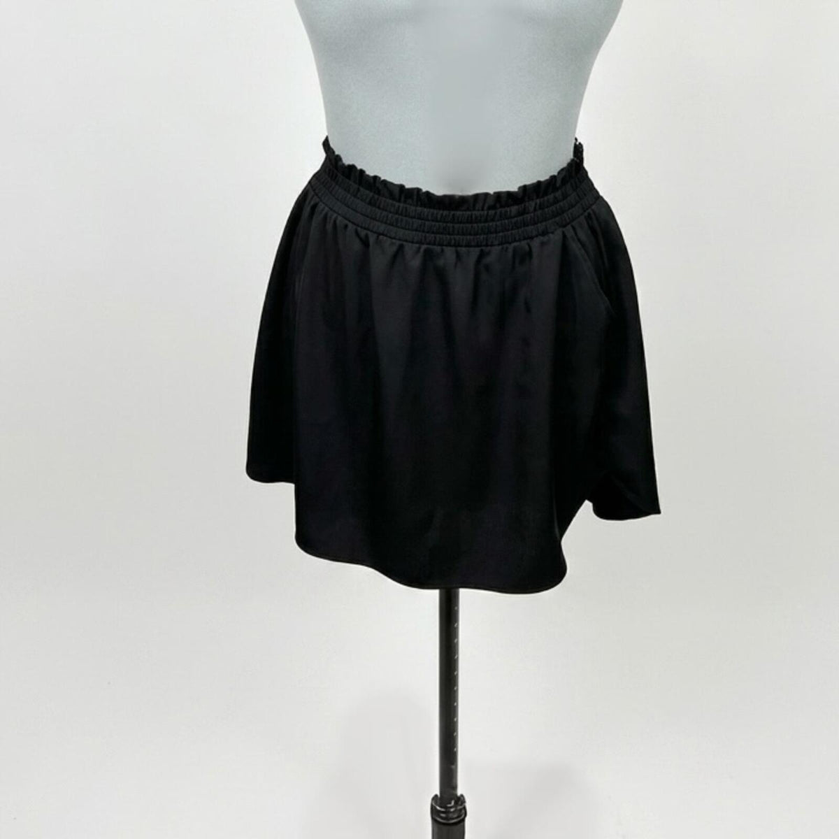 DR2 Black Skort (XXL)