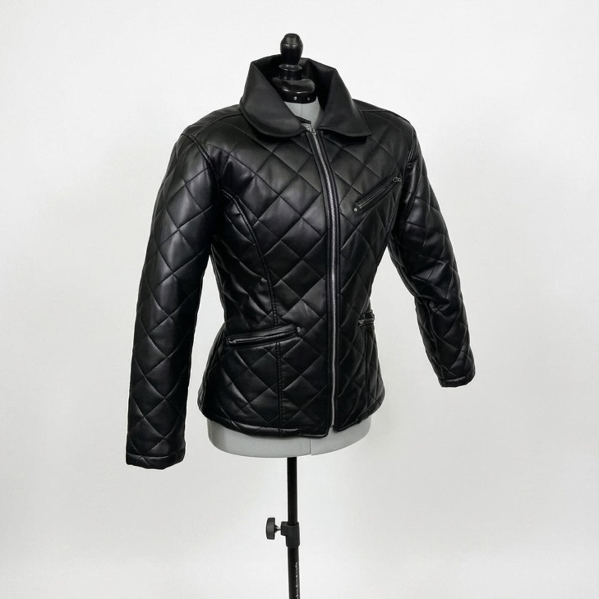 Neutral Zone Black Fitted Leather Jacket w/ Silver Zippers (L)