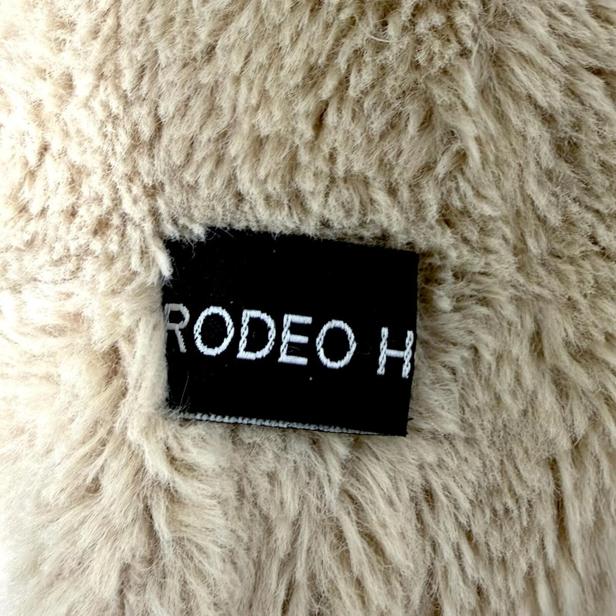 Rodeo Home Fuzzy Beige Decorative (18x18 Pillow)