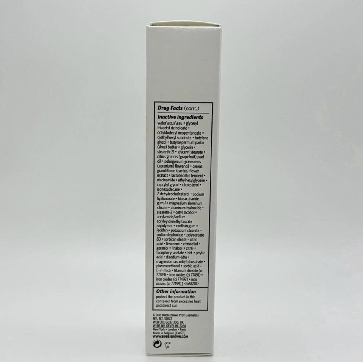 Bobbi Brown Vitamin Enriched Skin Tint SPF 15  (Golden 2)