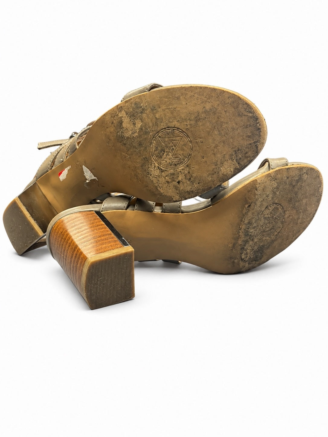 Adrienne Vittadini Taupe Leather Block-Heel Sandals (W 8 1/2)