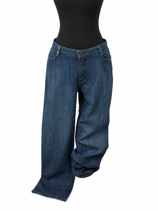 St. John Sport Bell Bottom Blue Jeans (W 6)