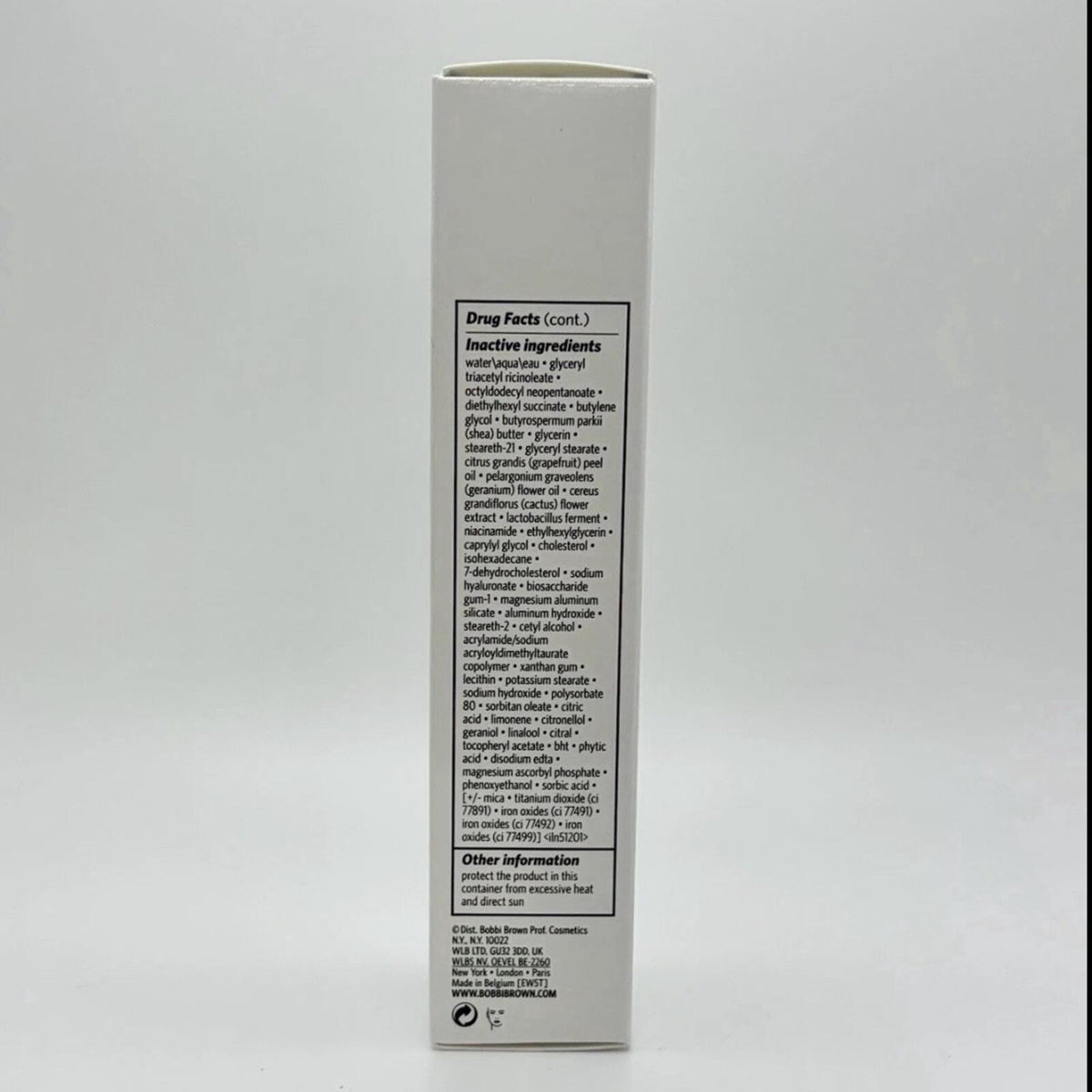 Bobbi Brown Vitamin Enriched Skin Tint SPF 15  (Golden 3)