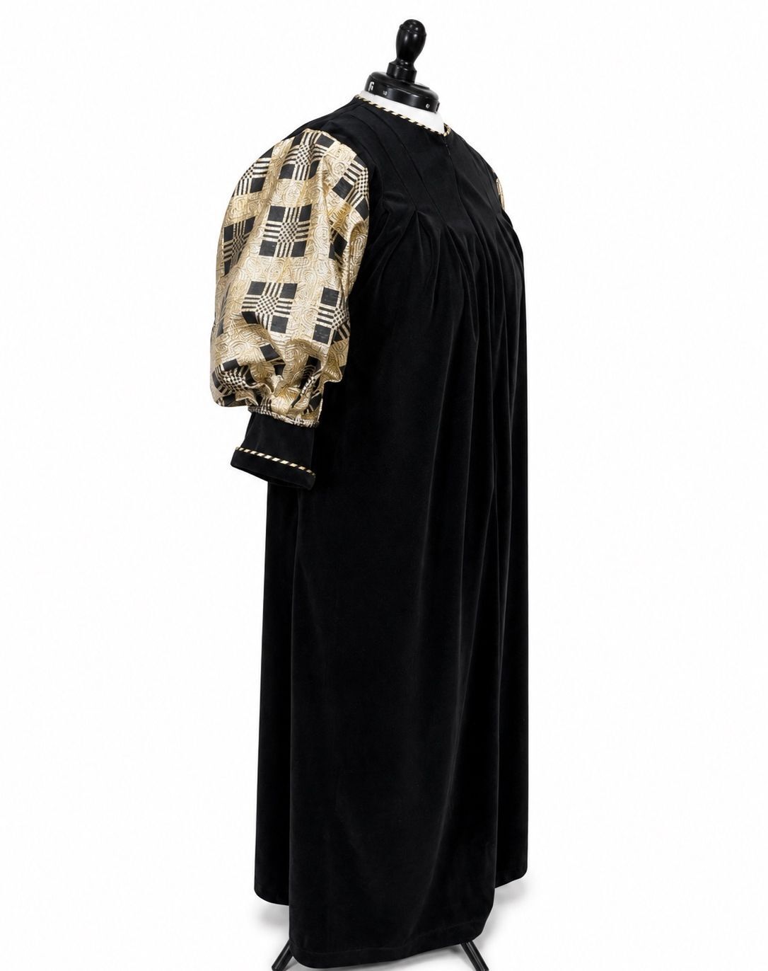 David Brown California Black & Gold Geometric Velvet Gown w/ Quarter Zip (M)